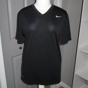 Women's Nike DRI-FIT black short sleeve shirt size M NWOT.